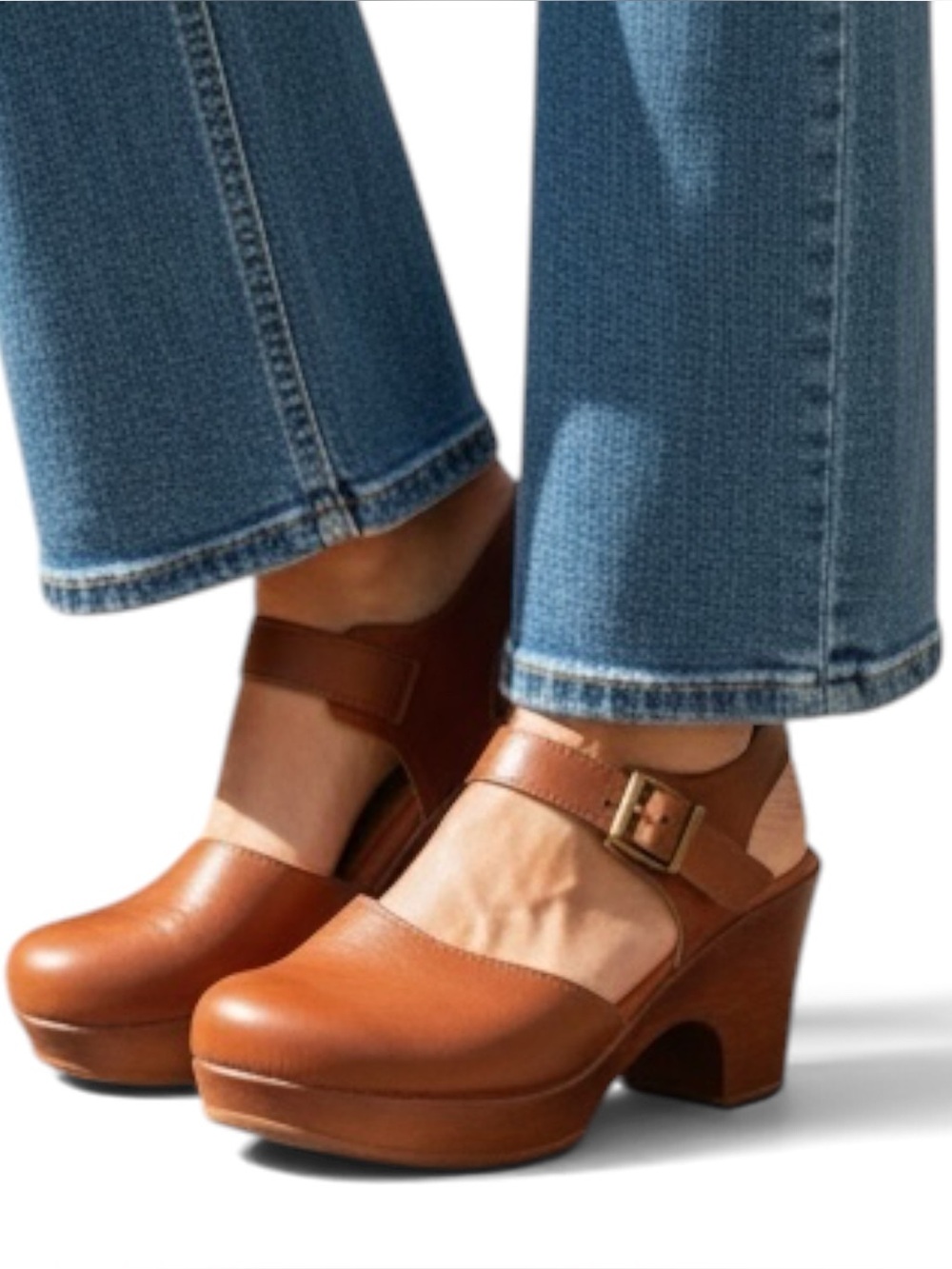 b.o.c. Natasha Brown Leather Platform Clogs with Buckle Strap Sz 11M | GUC